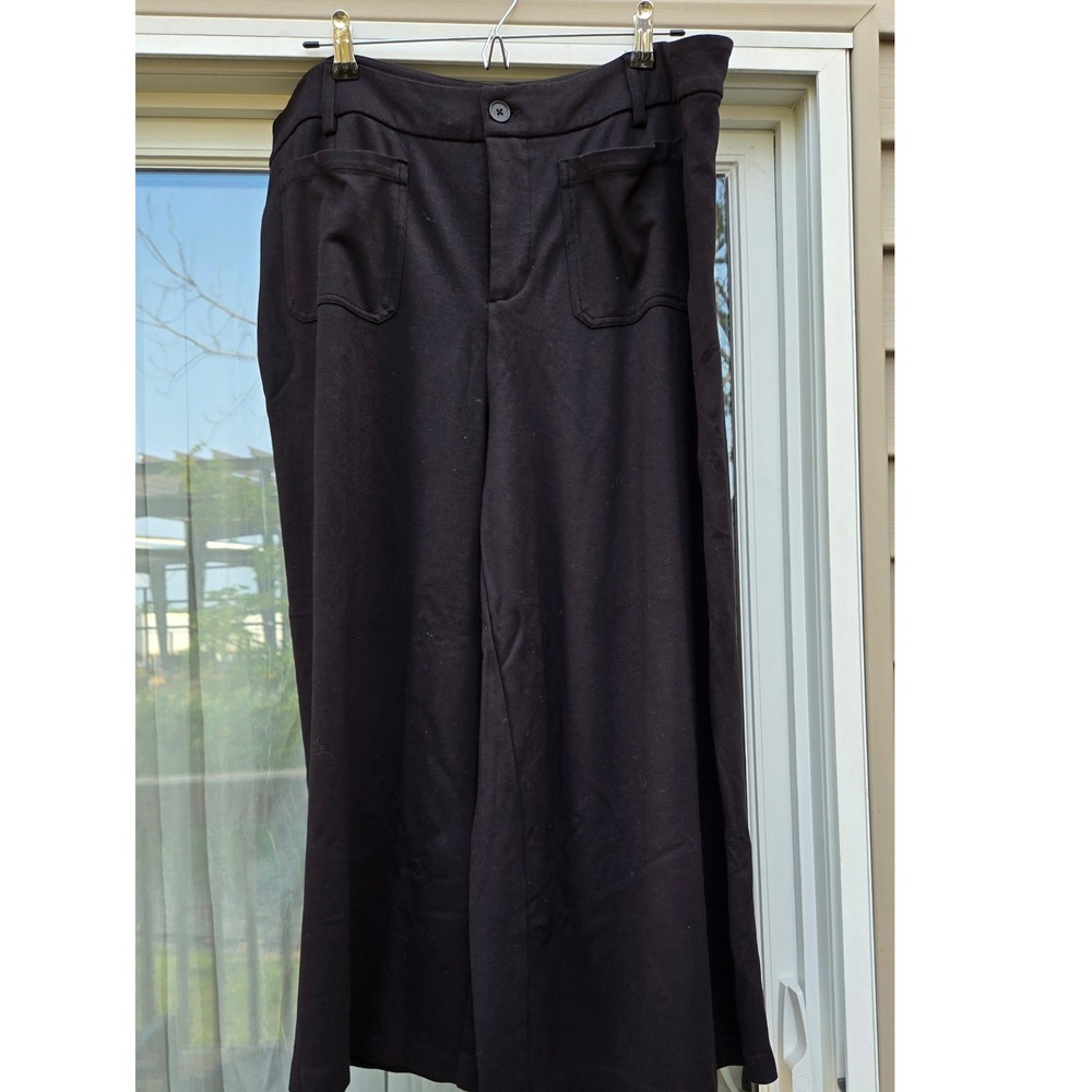 Studio by Torrid Black Wide Leg cropped Ponte Trousers Size 18R Patch Pockets